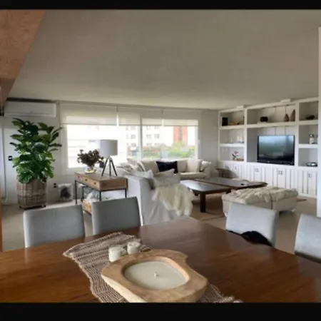 Punta Del Este Apartamento En Parada 6 De La Mansa